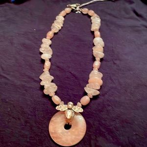 Rose quartz necklace with sliver bee and clasp.